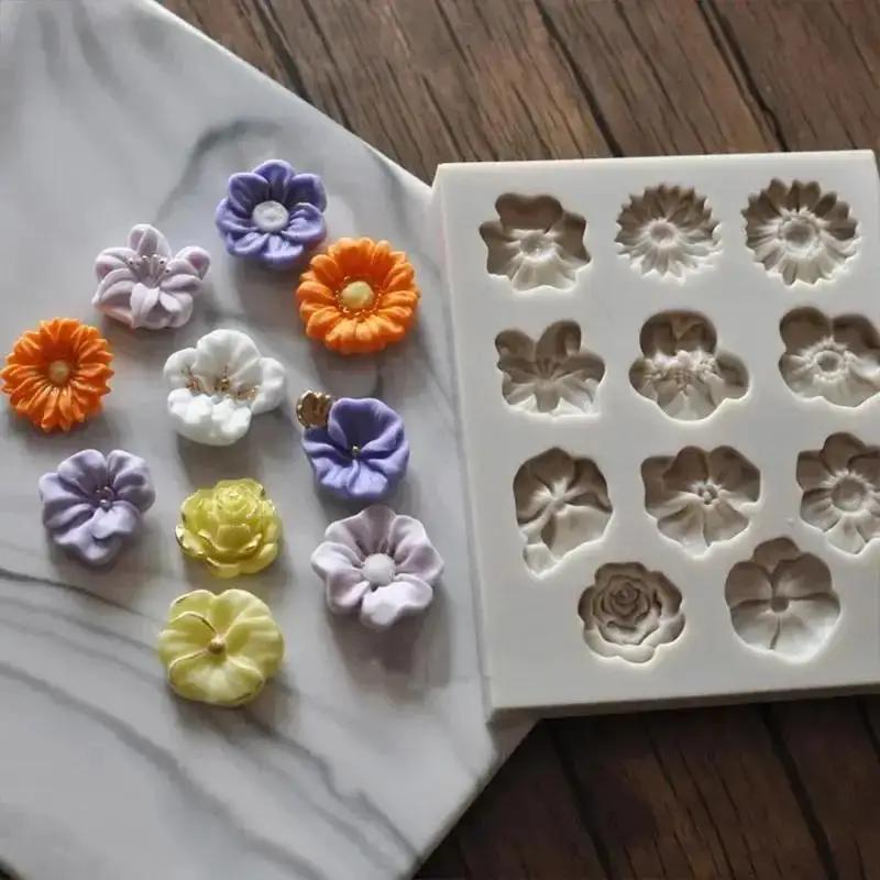 Mini petite fleur moule en Sil - Mini Kitchen Baking avis et prix